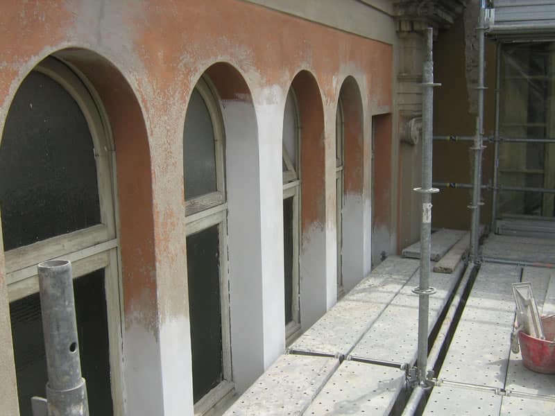 intervento risanamento edificio su archi